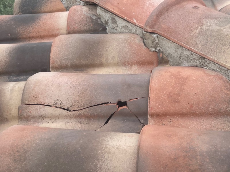 Couvreur a Cuers près de pierrefeu