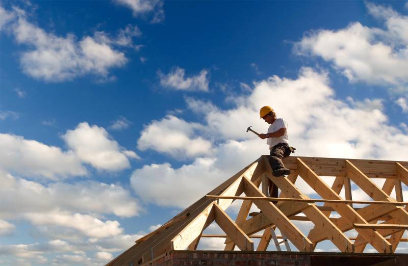  Couvreur charpentier zingueur à La Farlède AM Couverture 