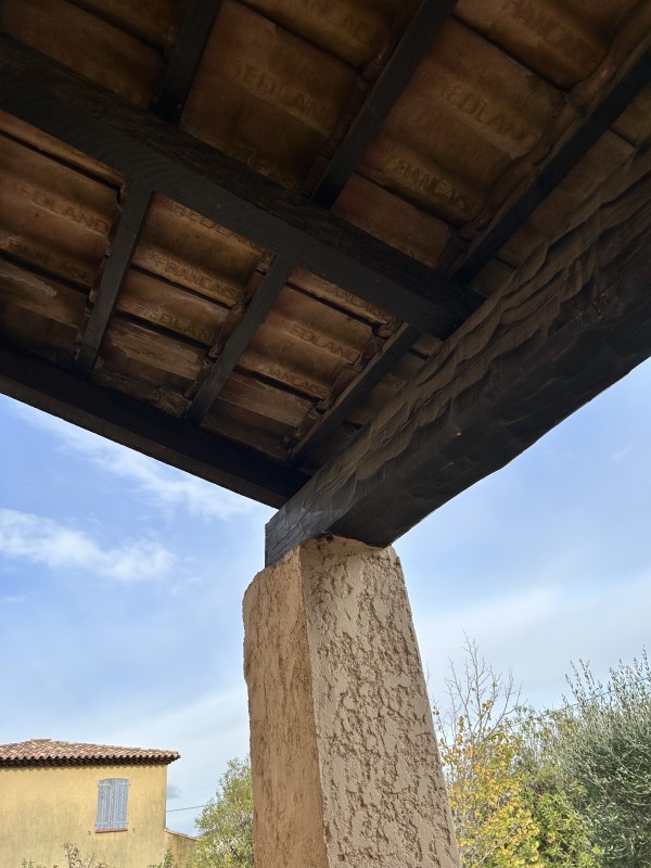 Am couverture pose d une charpente a Toulon